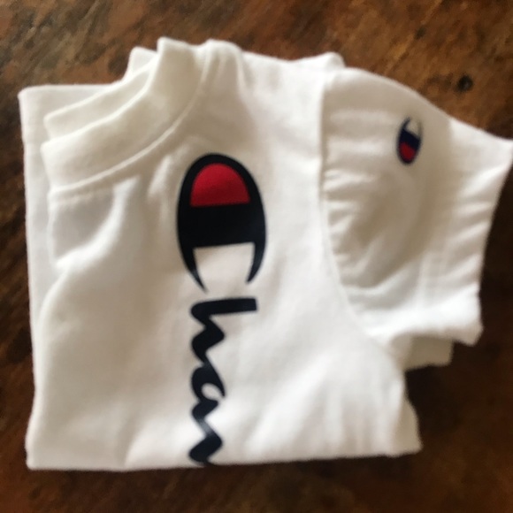 Baby size 12 month Champion t-shirt - Picture 2 of 2